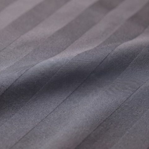 Mikrofaser Damast Bettwäsche (Stripe) | Grau | 120gsm | 40x80 cm